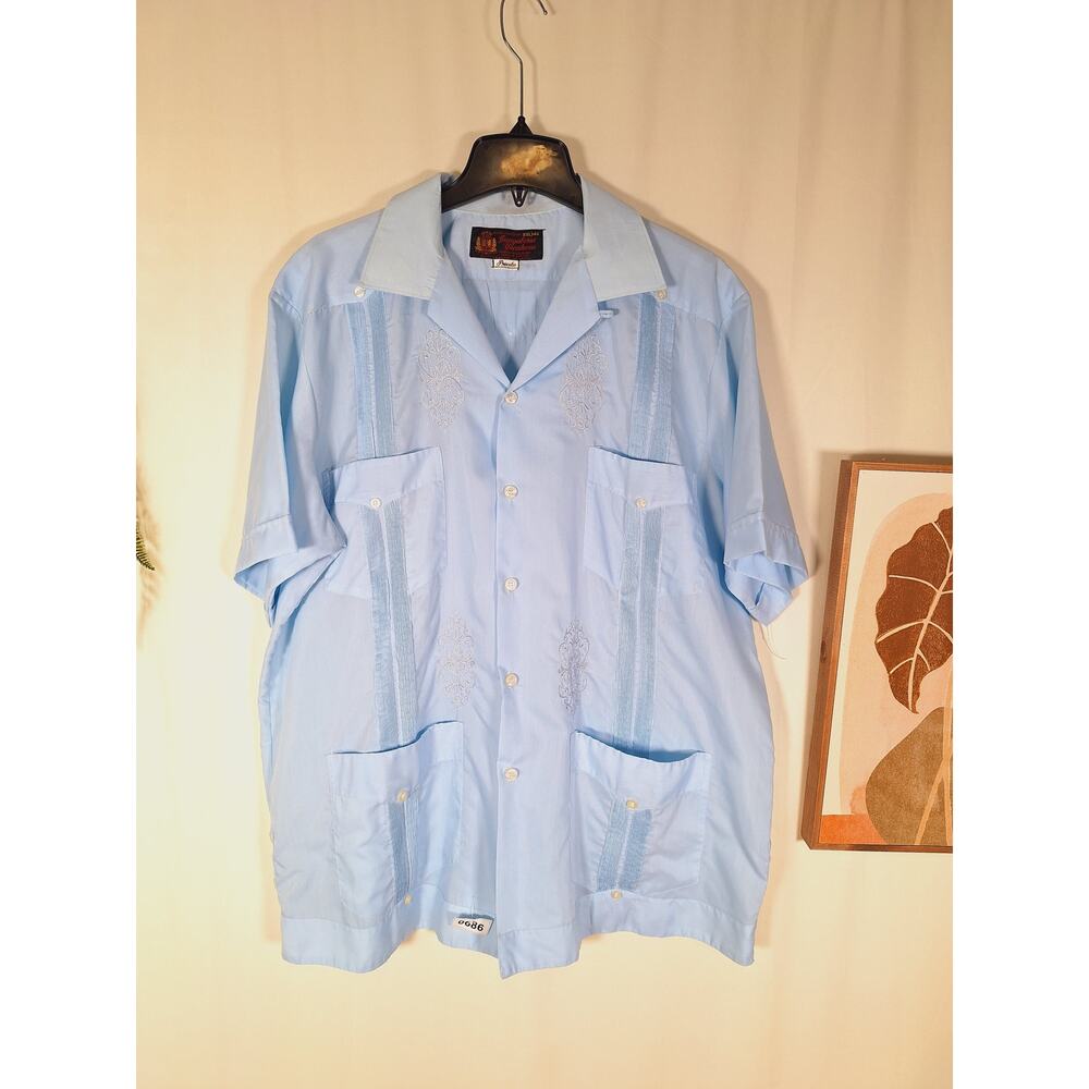 Men's Traditional Mexican Guayabera Button-Up Short-Sleeved Shirt Blue